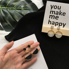 Carica l'immagine nel visualizzatore di Gallery, Women's Handmade Simple Geometric Circular Marble Long Popular Earrings